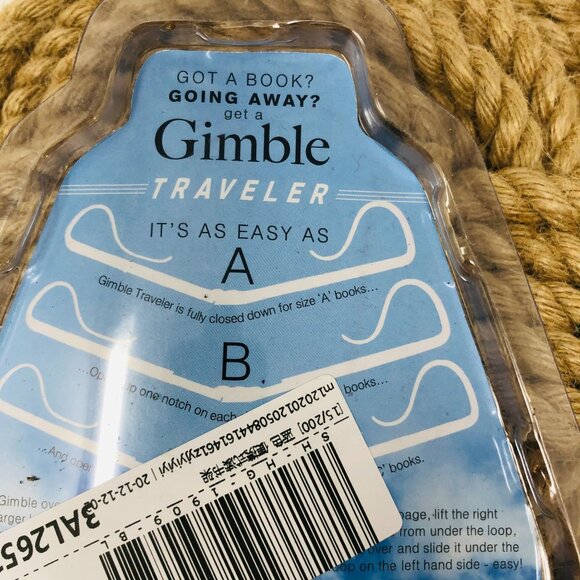 Adjustable Hands-Free Book Holder for Paperback Books Blue Gimble Traveler - Picture 3 of 5